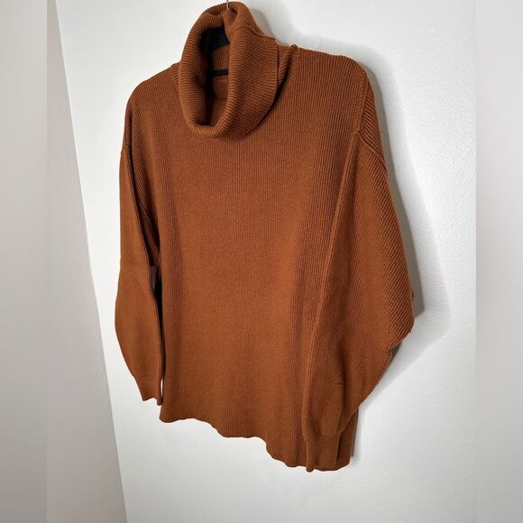 Free People Softly Structured Chestnut Turtleneck Tunic Sweater - Picture 5 of 13